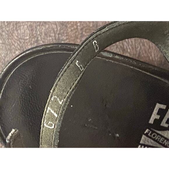 Salvatore Ferragamo Black Strappy Pointed-Toe Slingback Heels Made in Italy Sz 6 - Picture 8 of 11